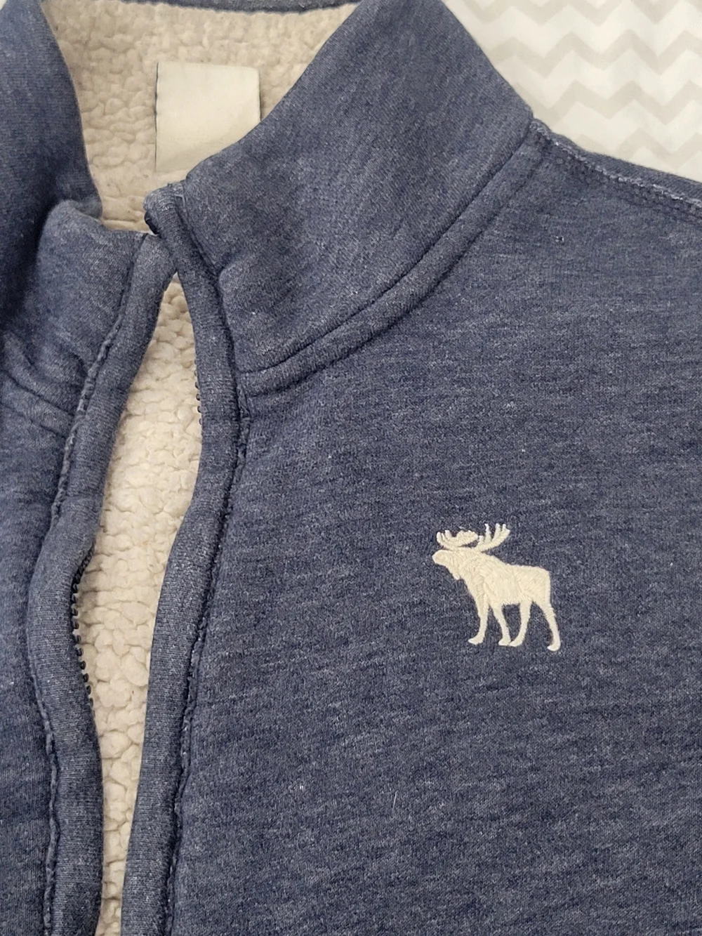 Abercrombie kids Navy Full-Zip Sherpa-Lined Jacket Size XL